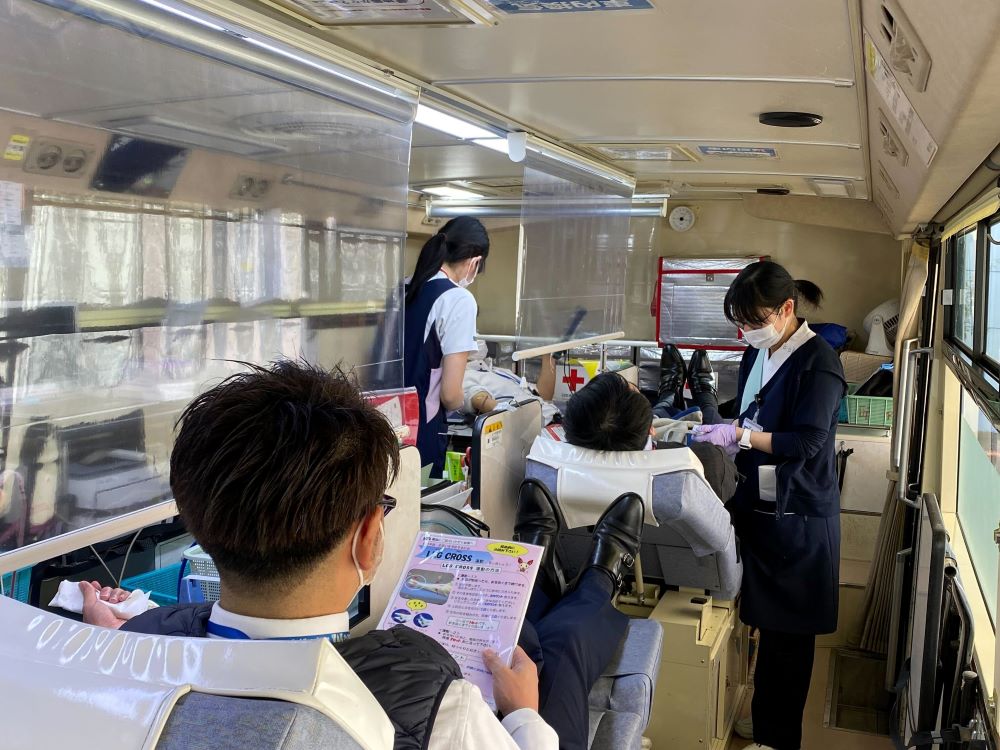 参加する社員の様子
